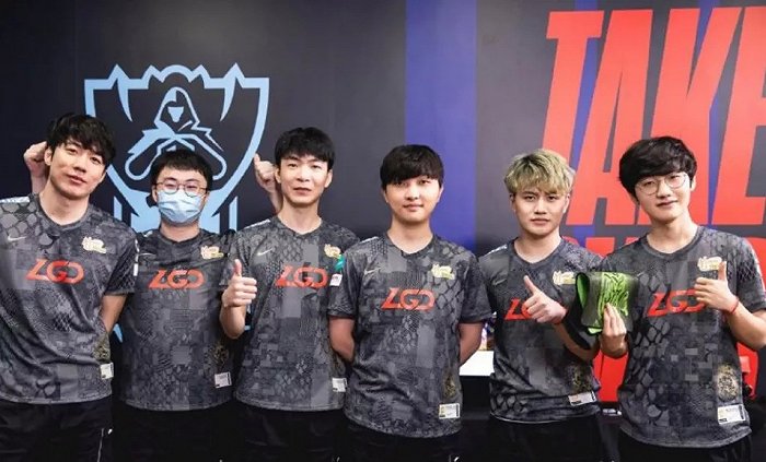 强的板凳深 强的板凳深